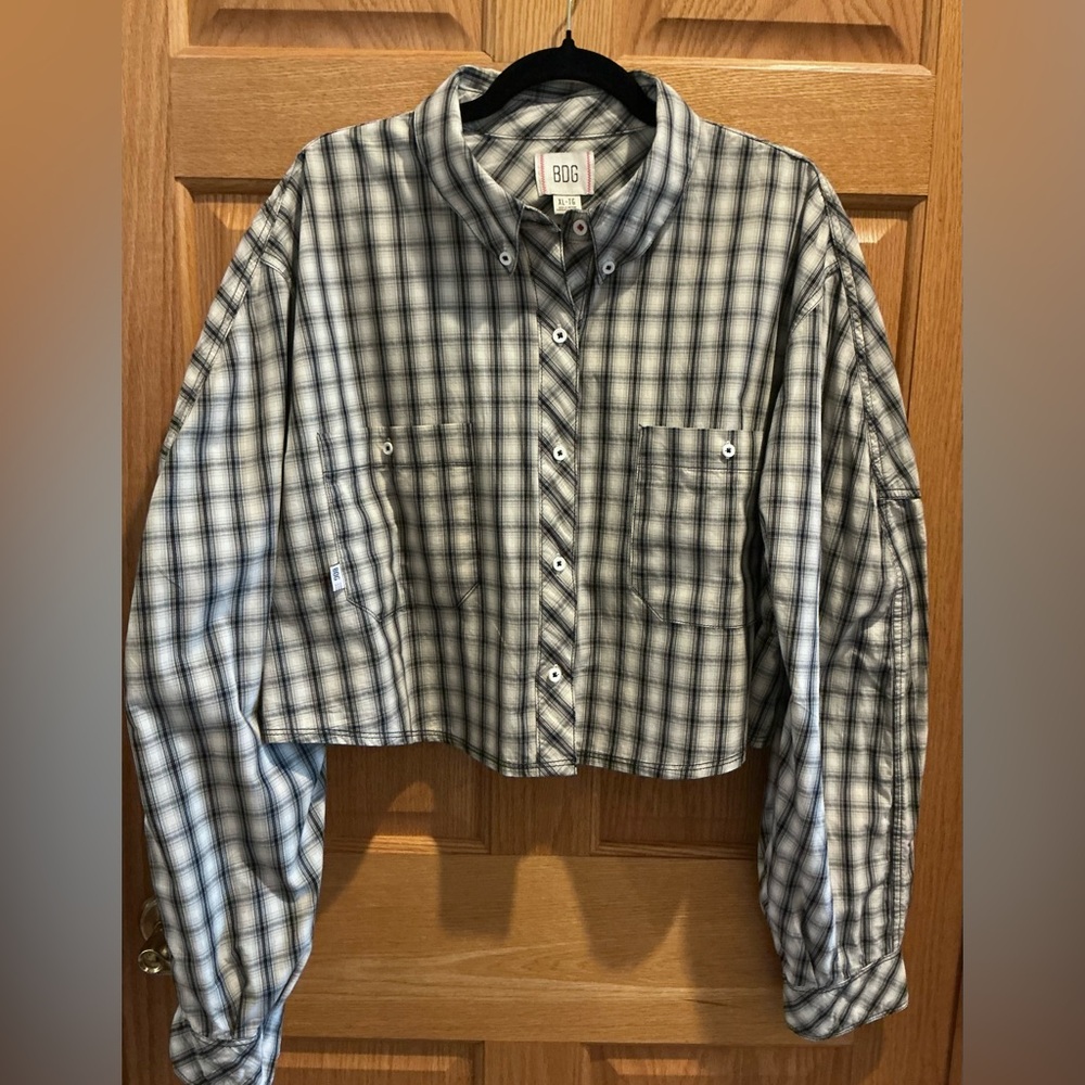 BDG Urban Outfitters Corey Cropped Plaid Boxy Oversized Button Down Women’s XL - Picture 4 of 16